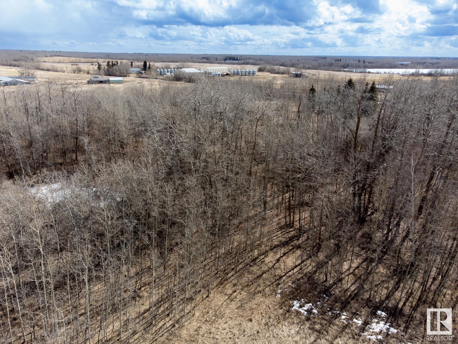 23246 Twp Rd 521a Property Photo 40