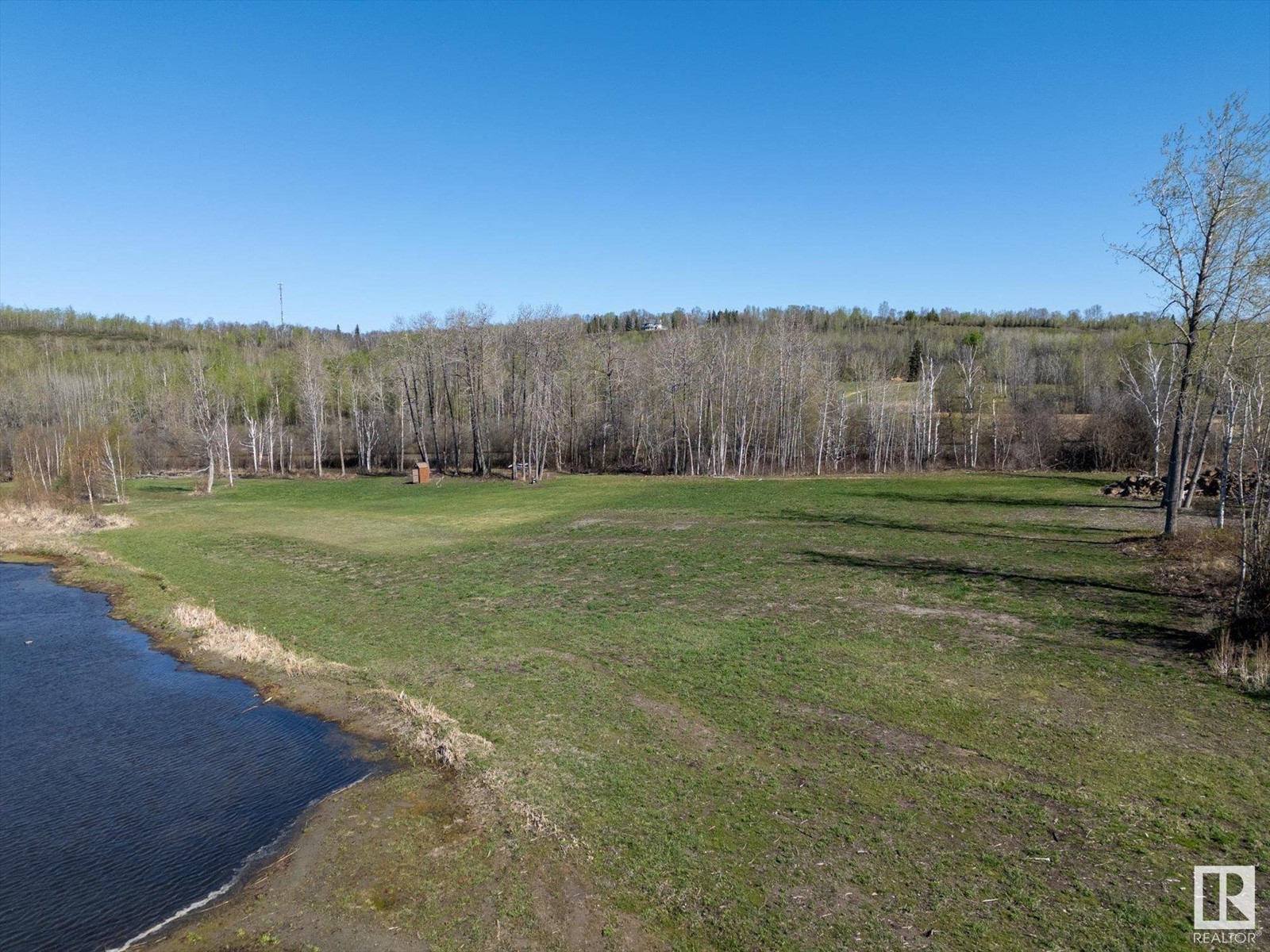 5101 Lakeshore Rd Property Photo 12
