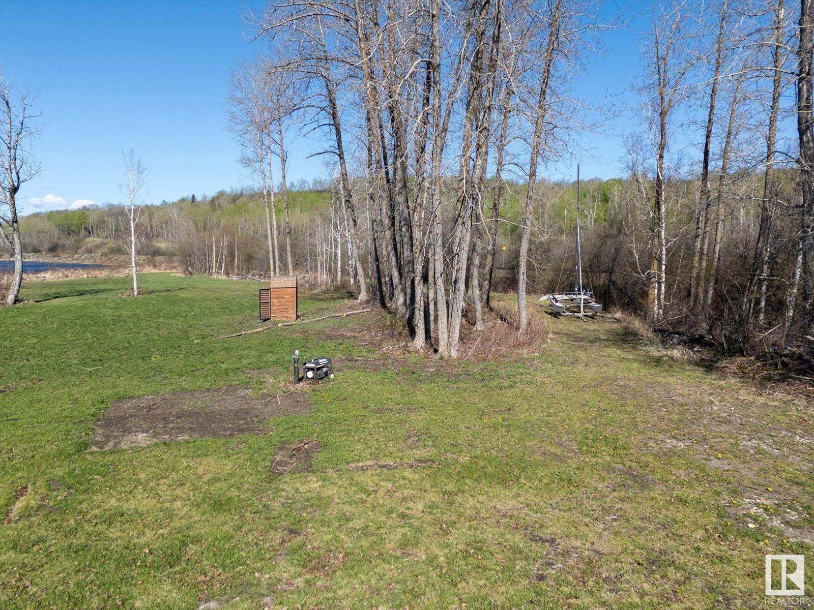 5101 Lakeshore Rd Property Photo 15