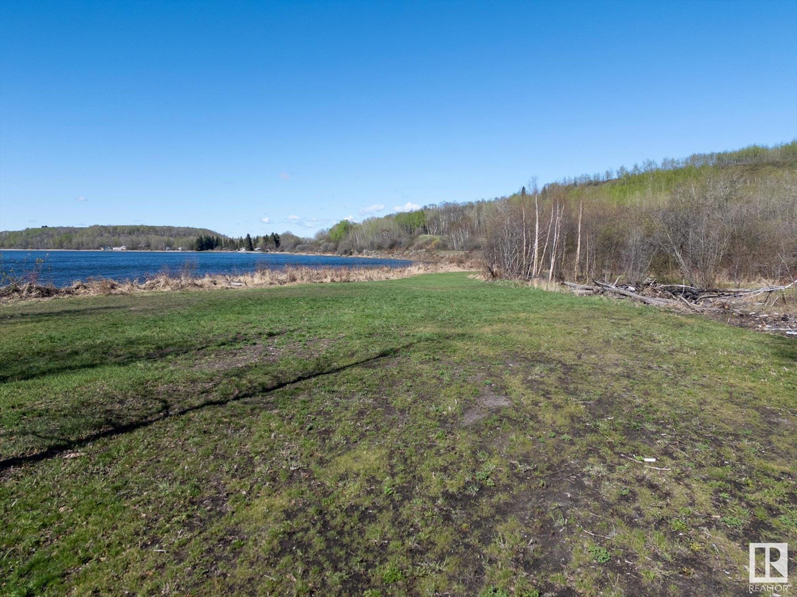 5101 Lakeshore Rd Property Photo 17
