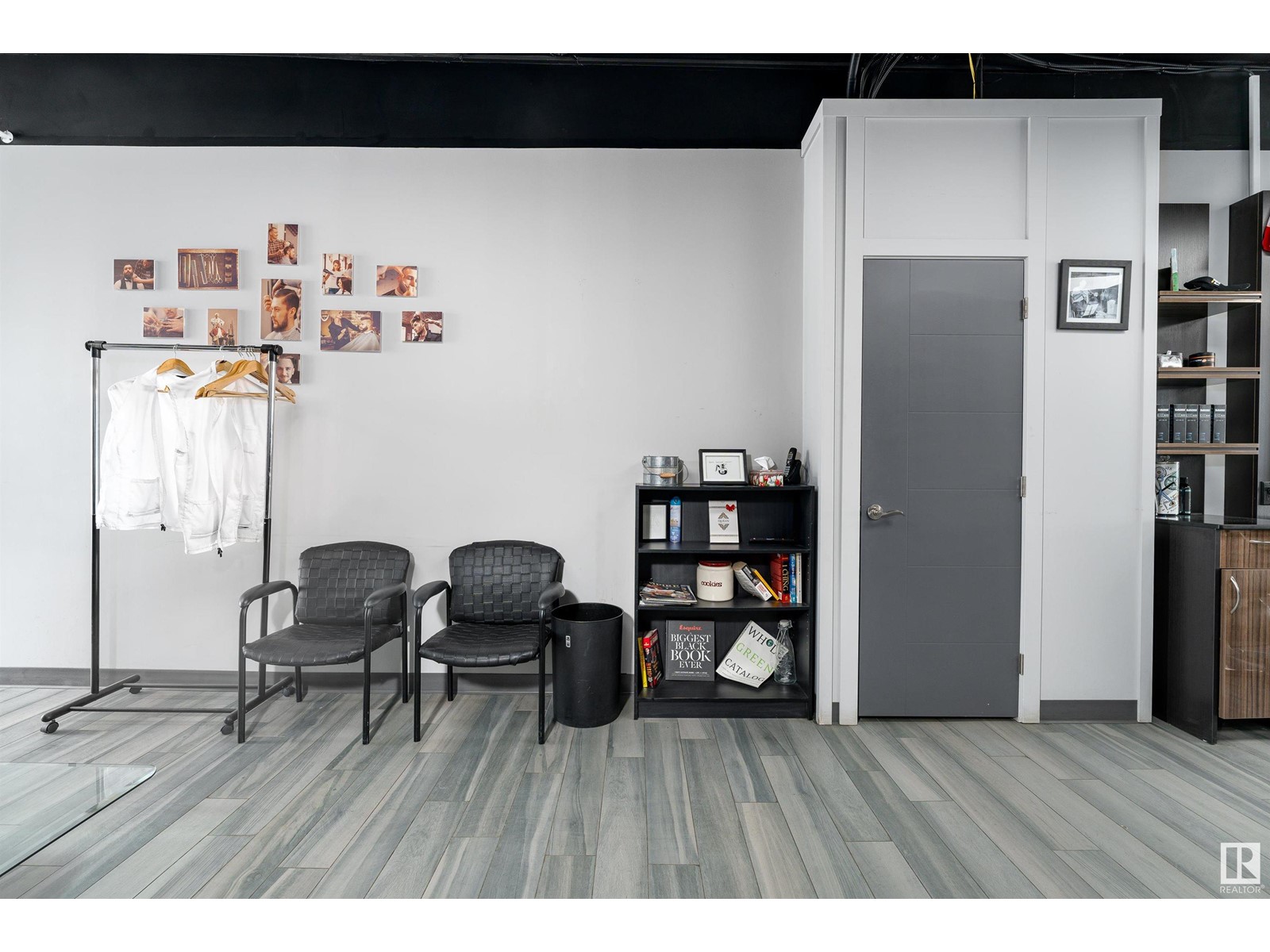 6610 127 Av Nw Nw Property Photo 6