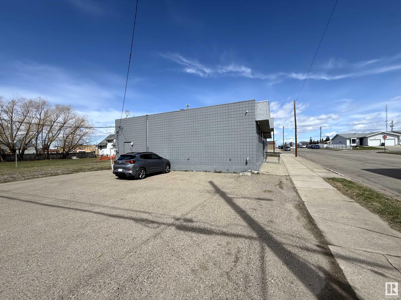 4814 49 St Property Photo 20