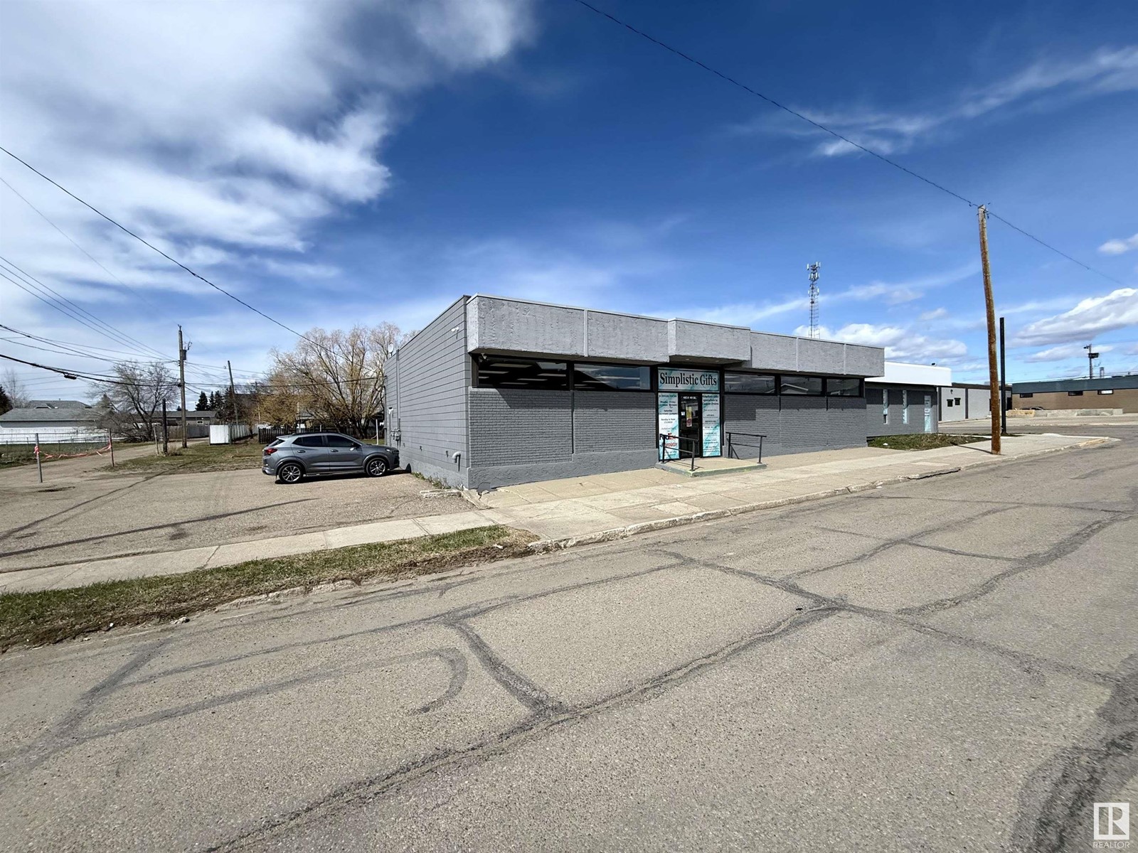 4814 49 St Property Photo 21