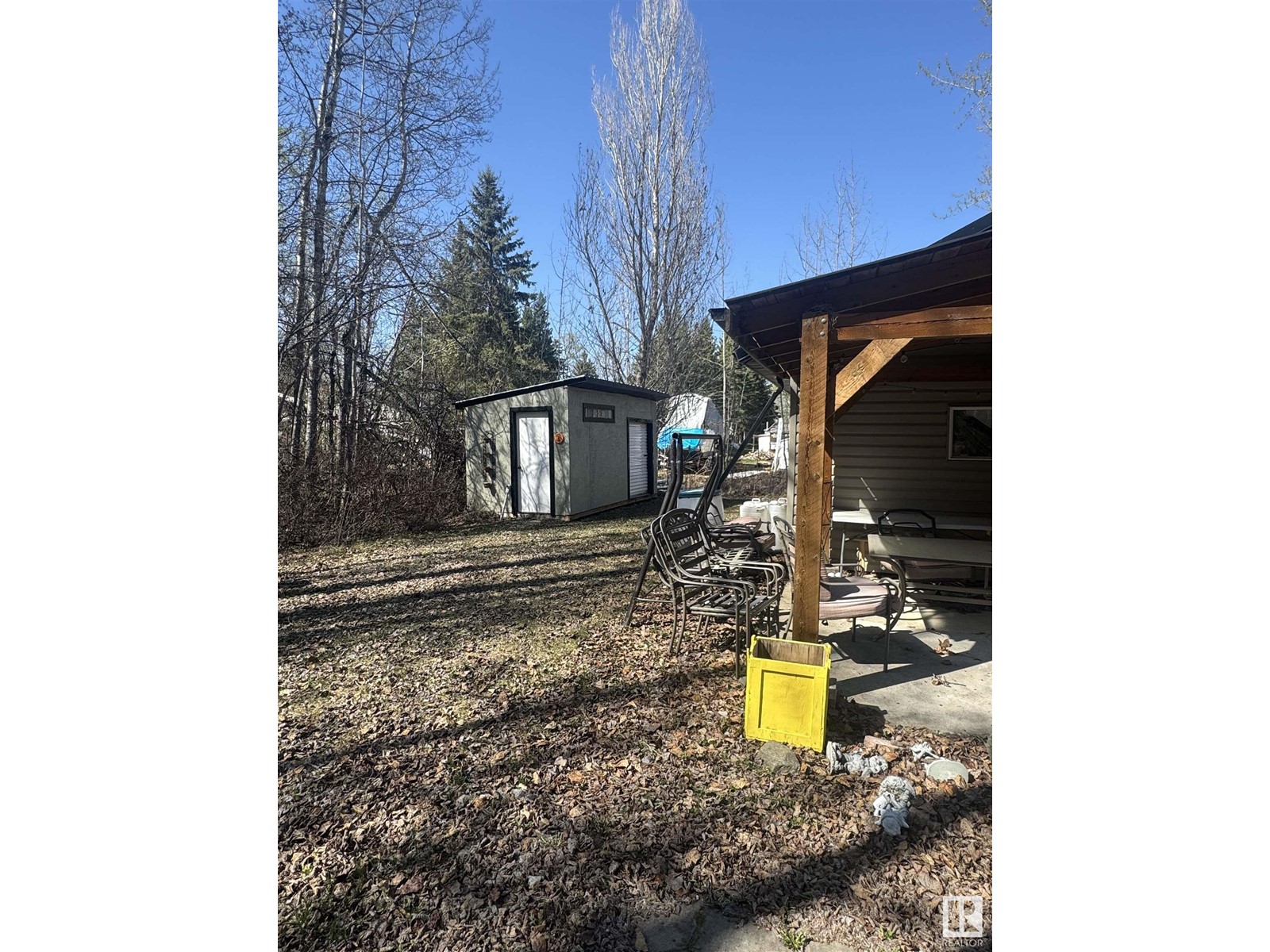 #210 4418 Hwy 633 Property Photo 6