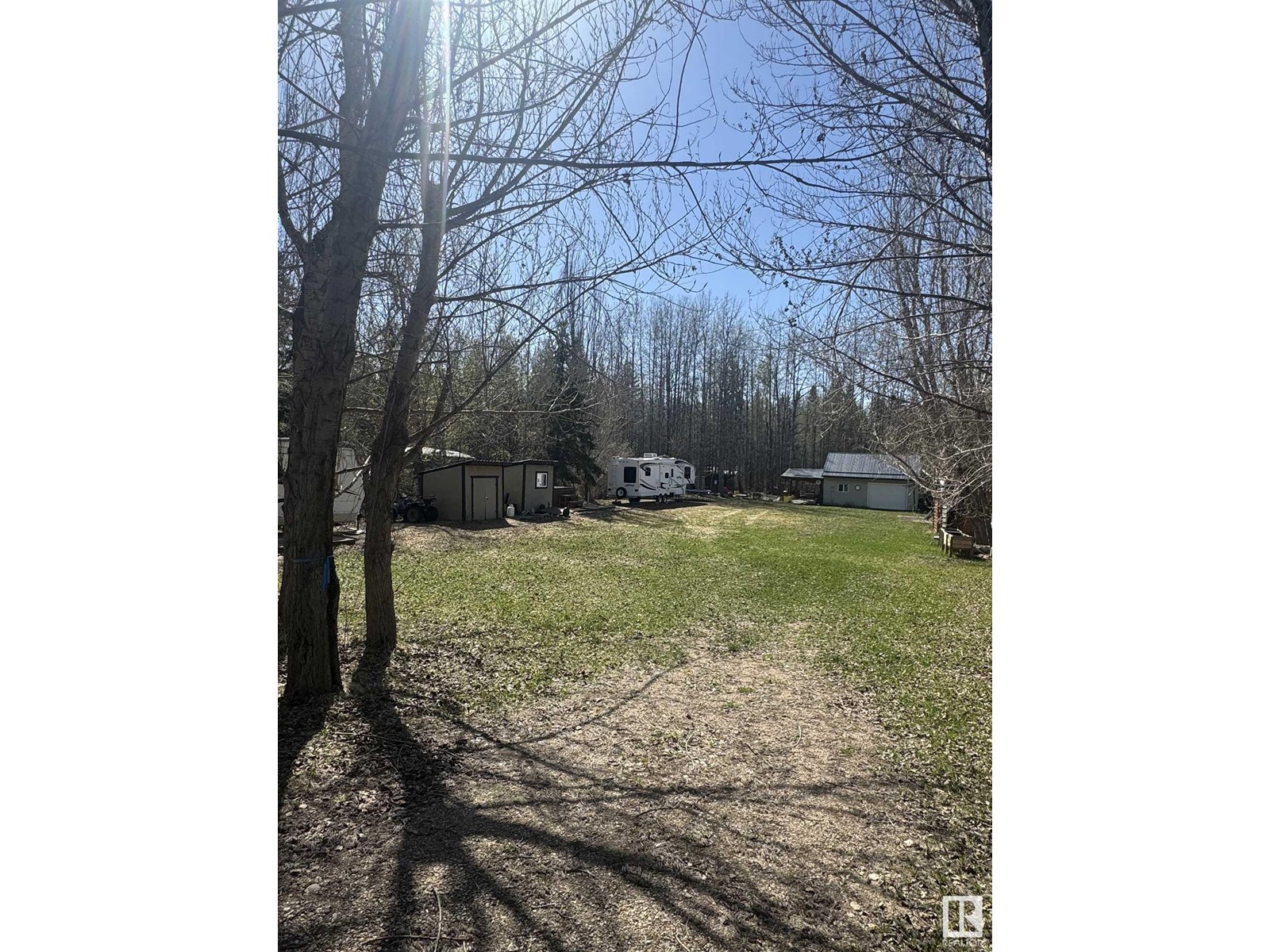#210 4418 Hwy 633 Property Photo 14