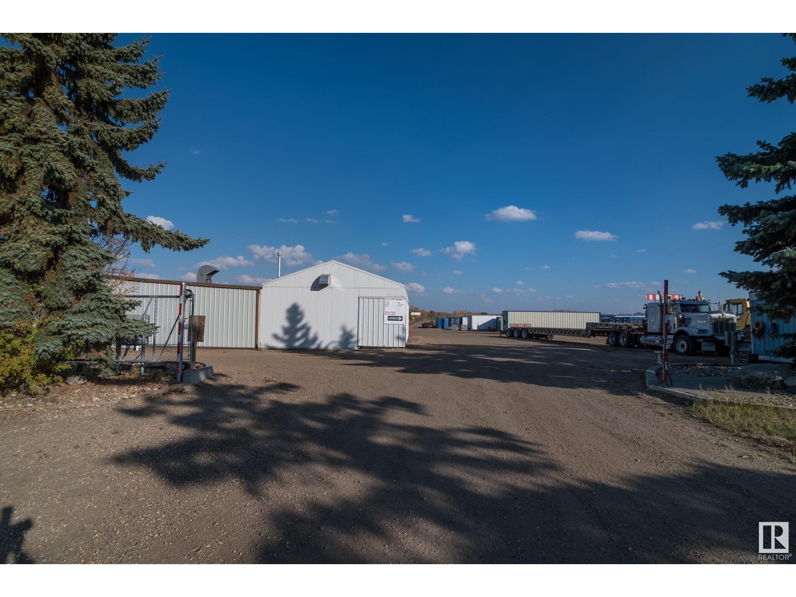 53113c Hwy 21 Property Photo 2