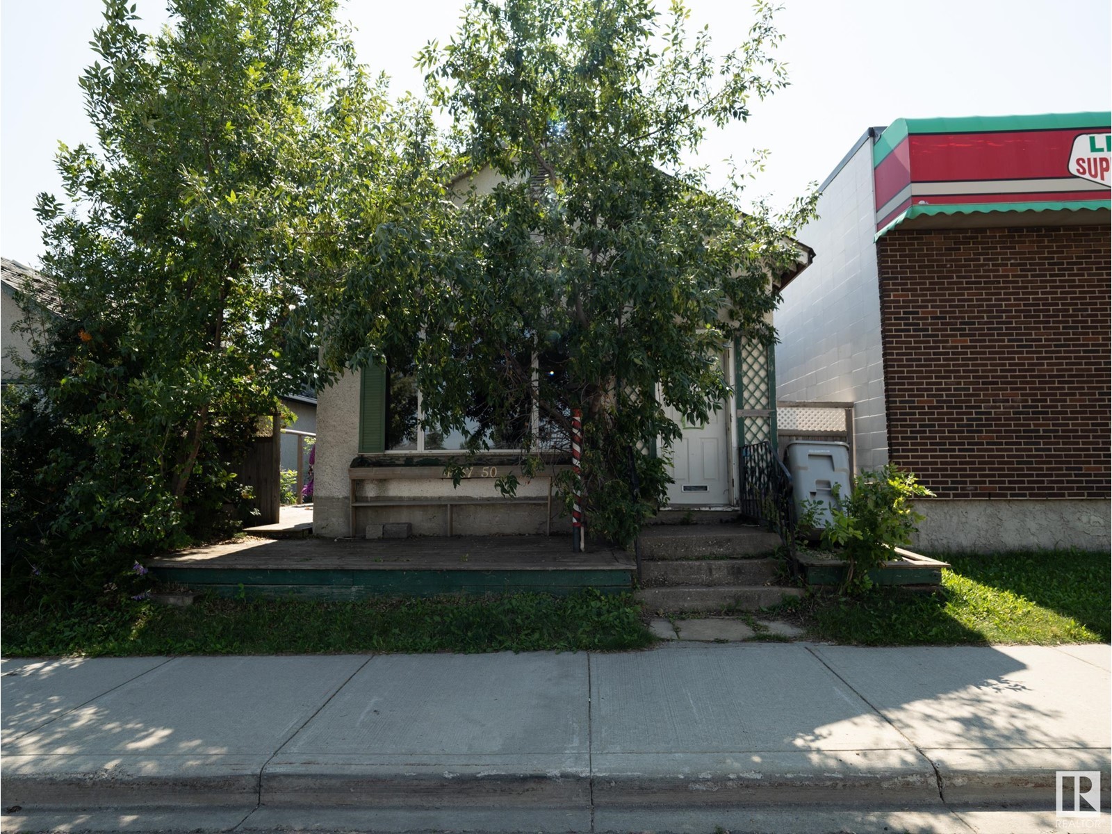 4737 50 Av Property Photo
