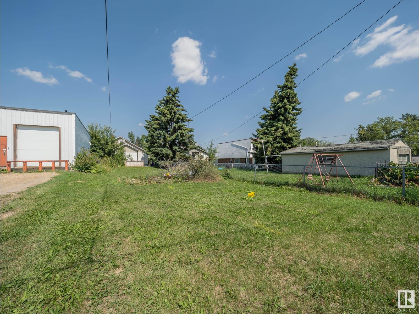 4737 50 Av Property Photo 12