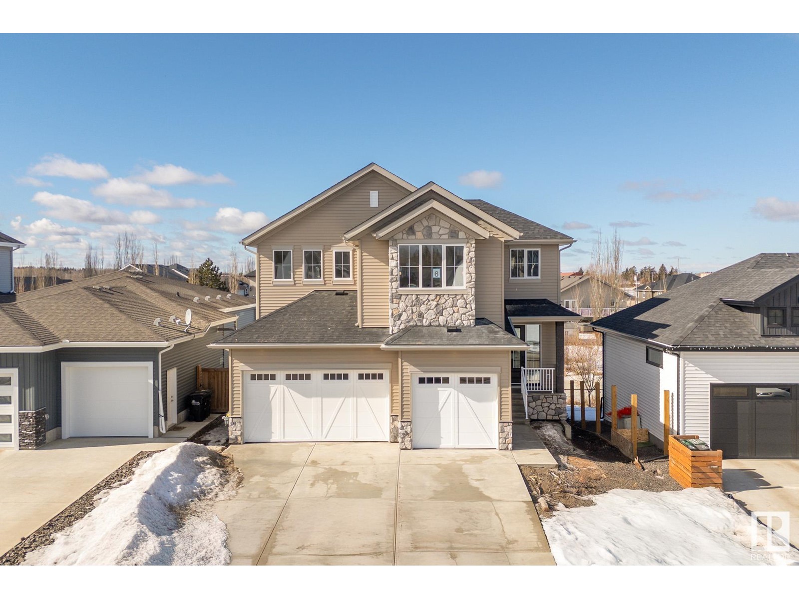 6 Coppice Hill Wy Property Photo