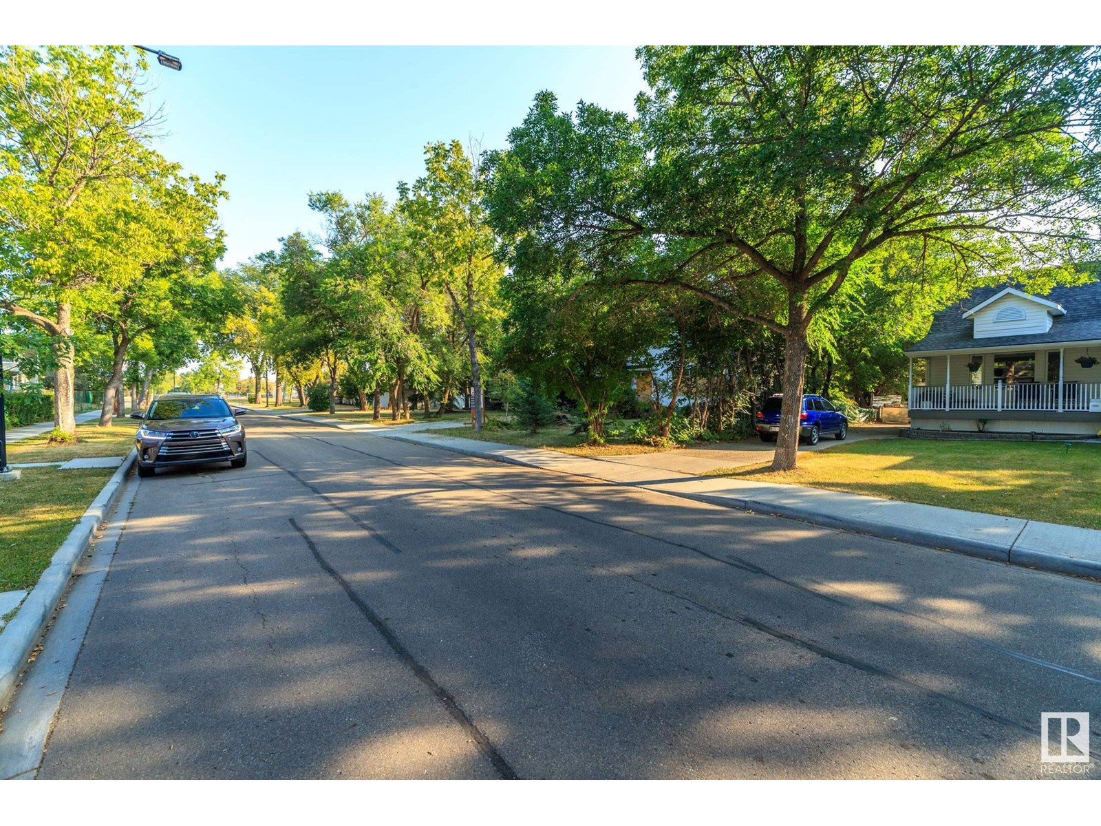 10823 138 St Nw Property Photo 9