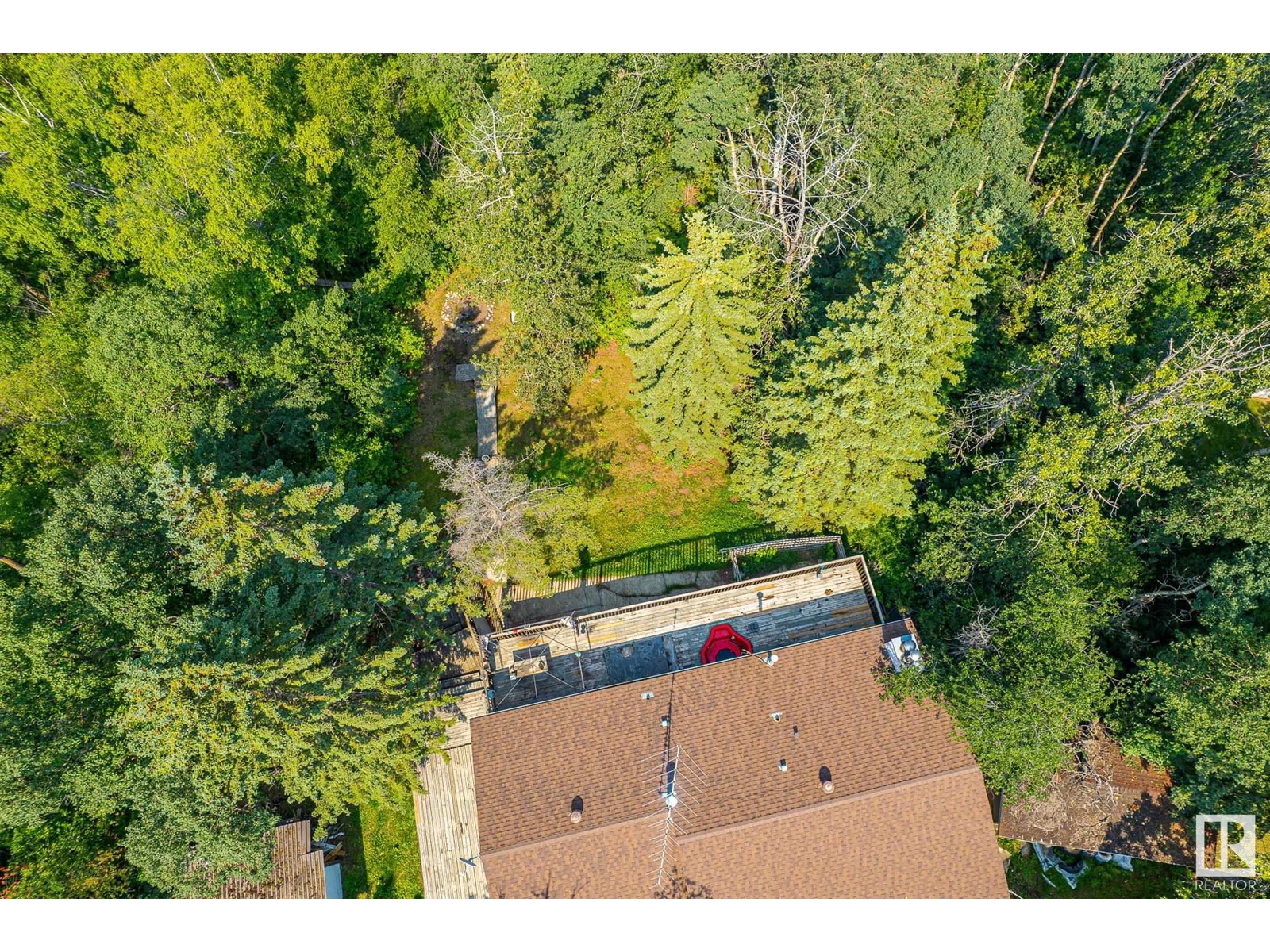 108 Windermere Dr Nw Property Photo 14