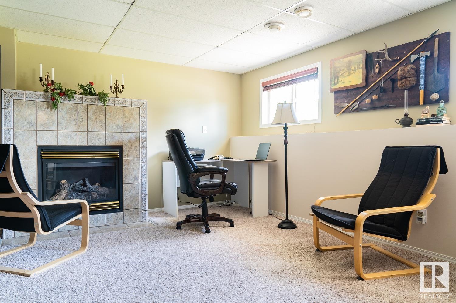 4204 50a Av Property Photo 26