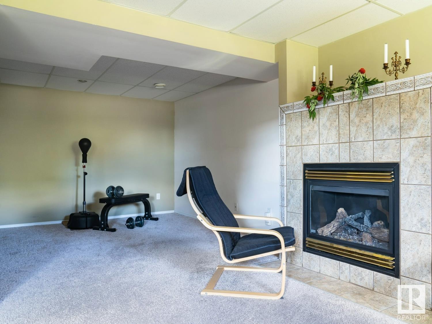 4204 50a Av Property Photo 27