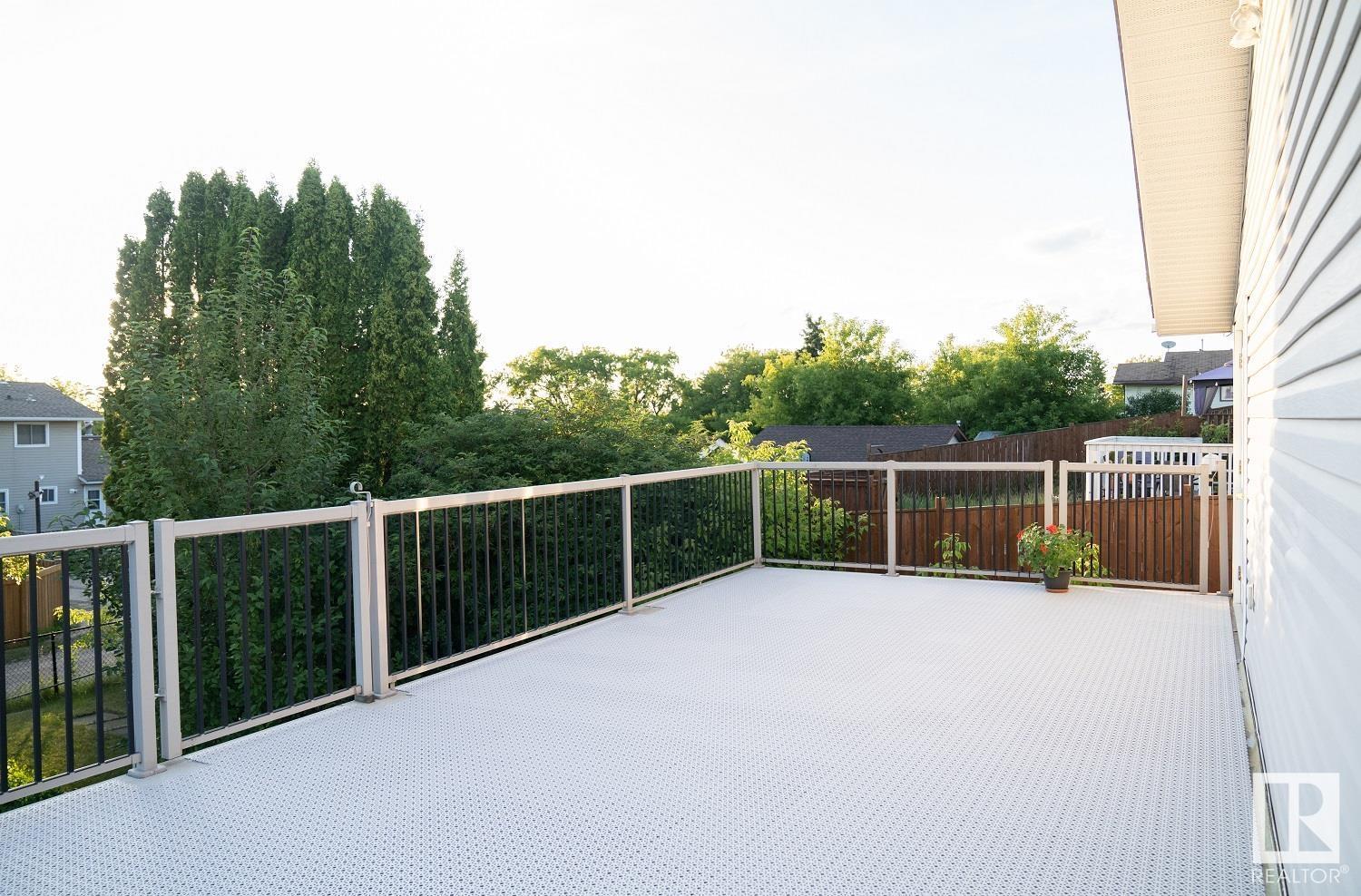 4204 50a Av Property Photo 31