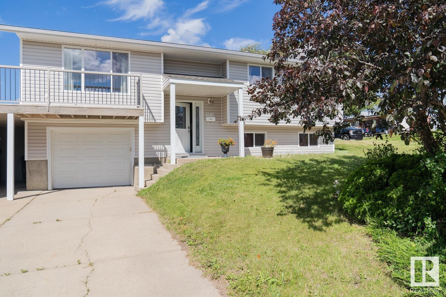 4204 50a Av Property Photo 46