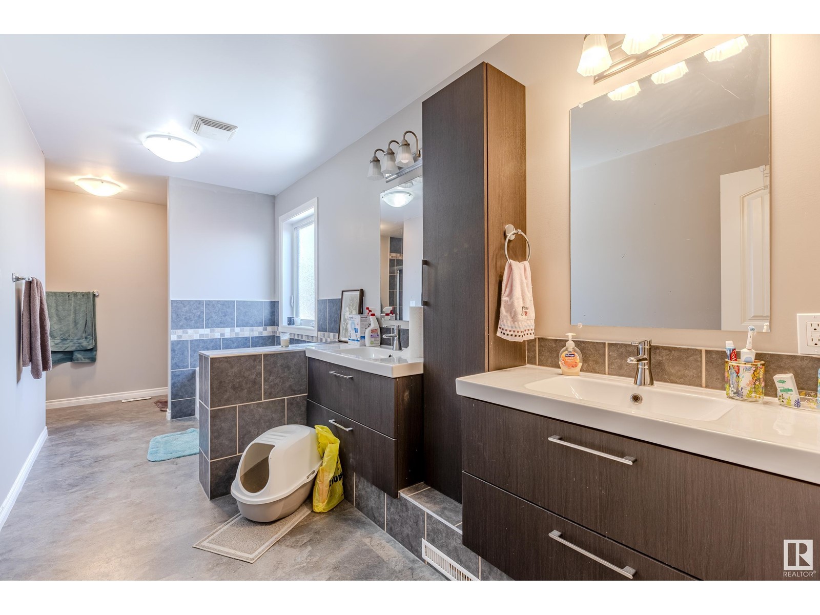4724 50 Av Property Photo 19