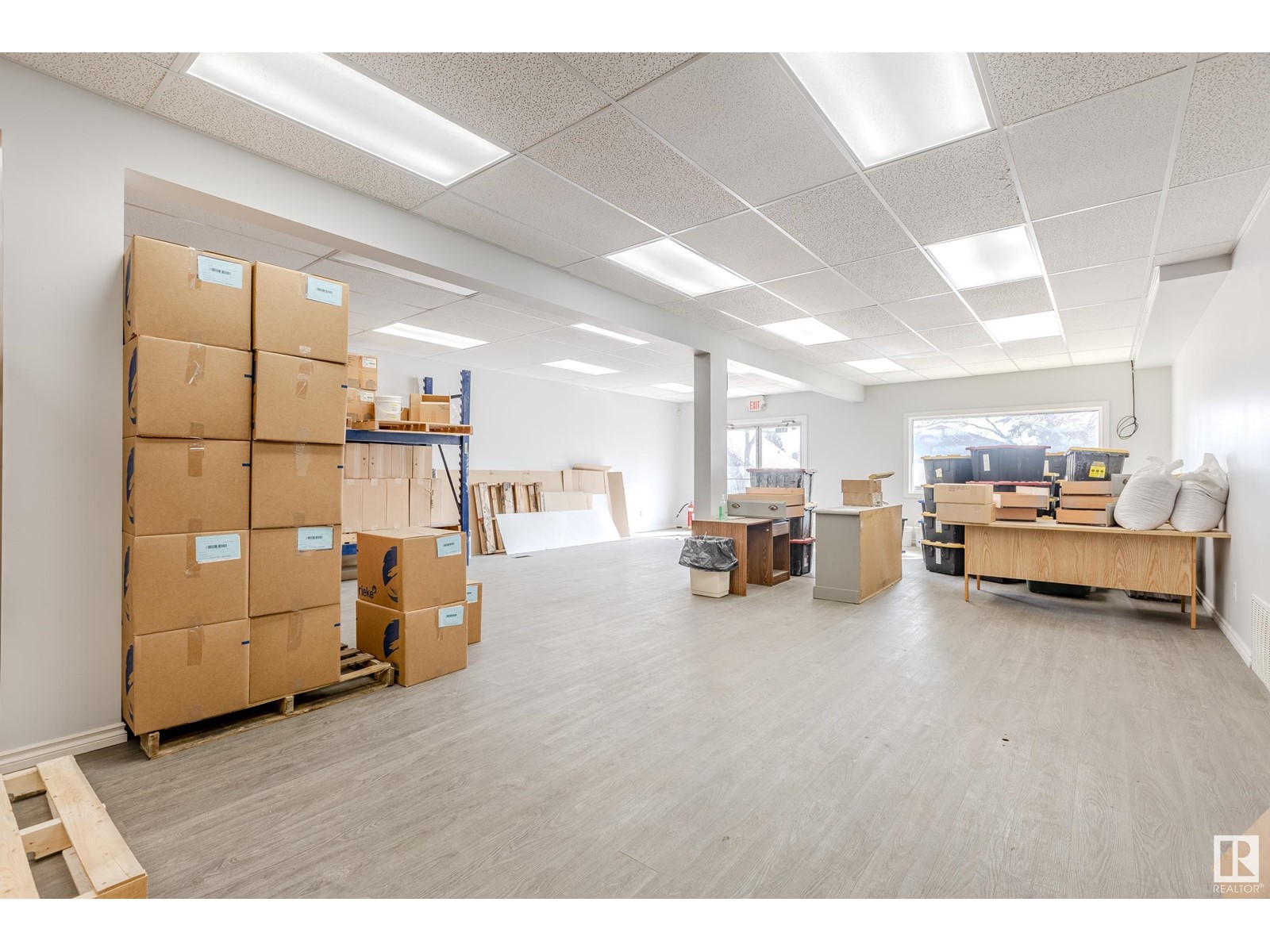 4724 50 Av Property Photo 27