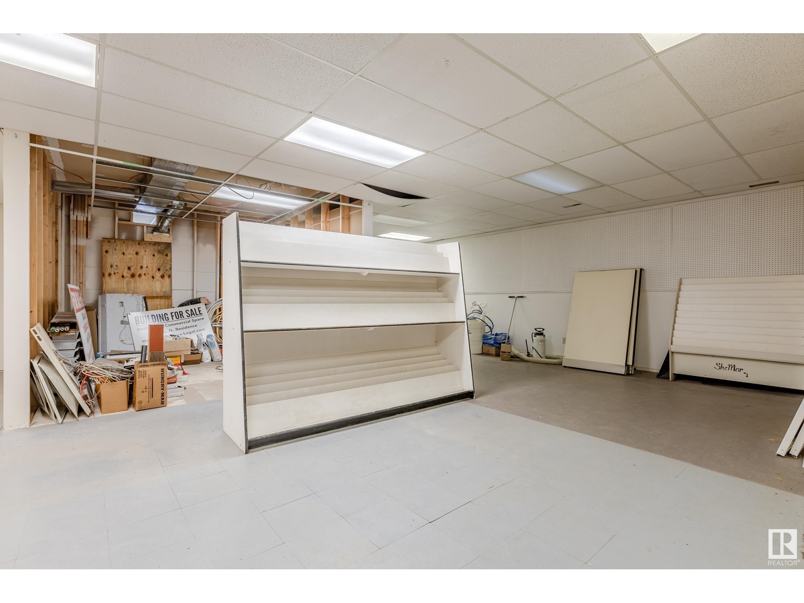 4724 50 Av Property Photo 32