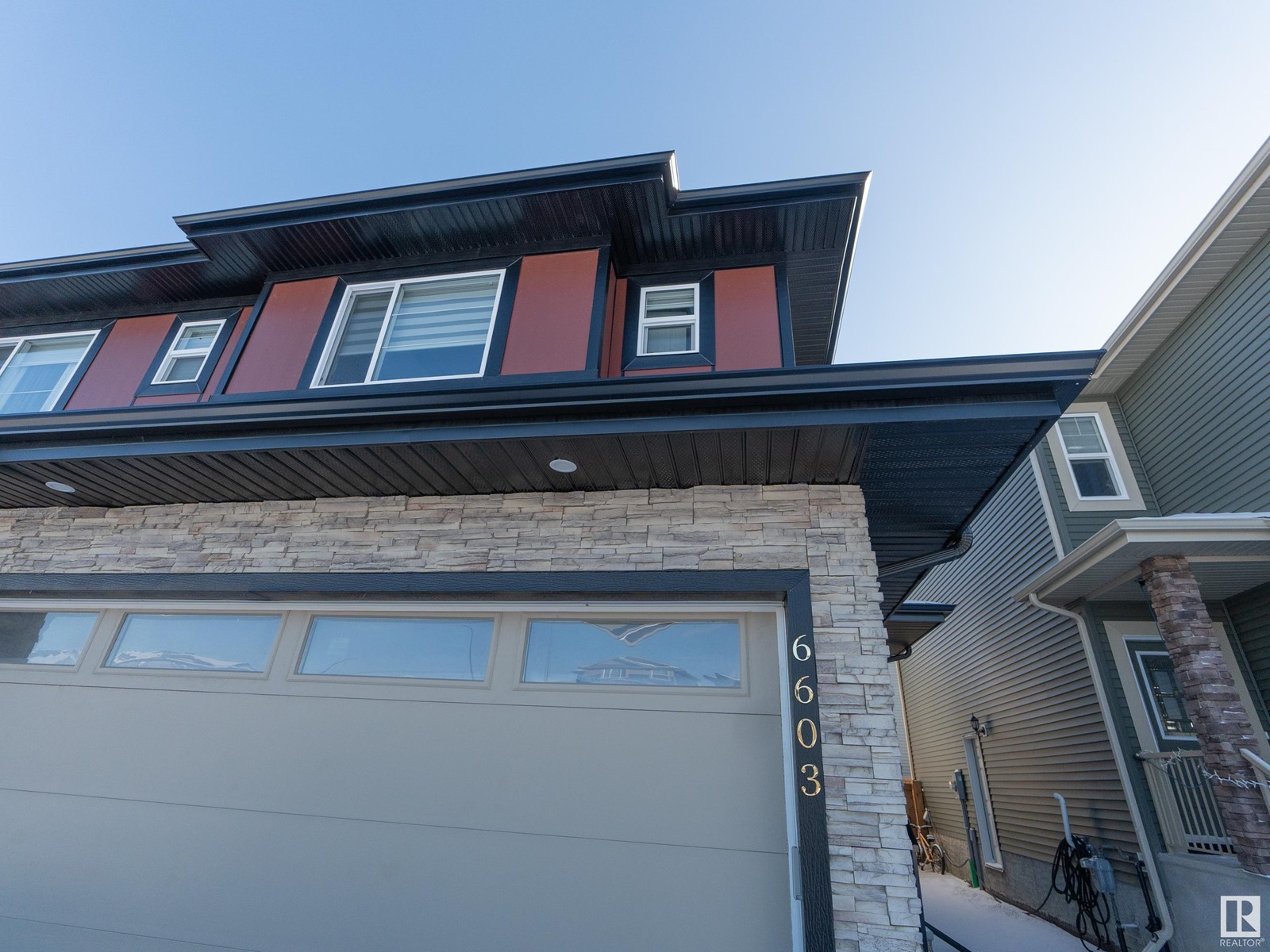 6603 37 Av Property Photo
