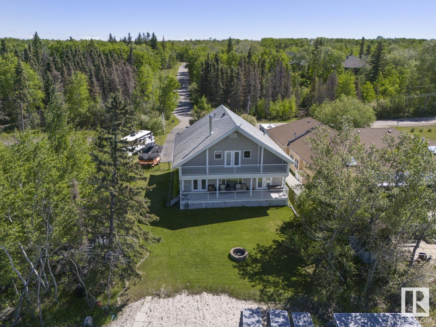 47 Grosbeak Cr Property Photo 2
