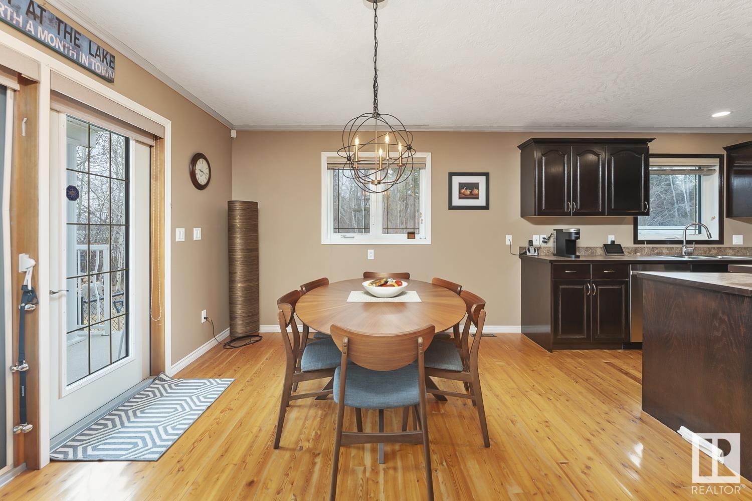 47 Grosbeak Cr Property Photo 13