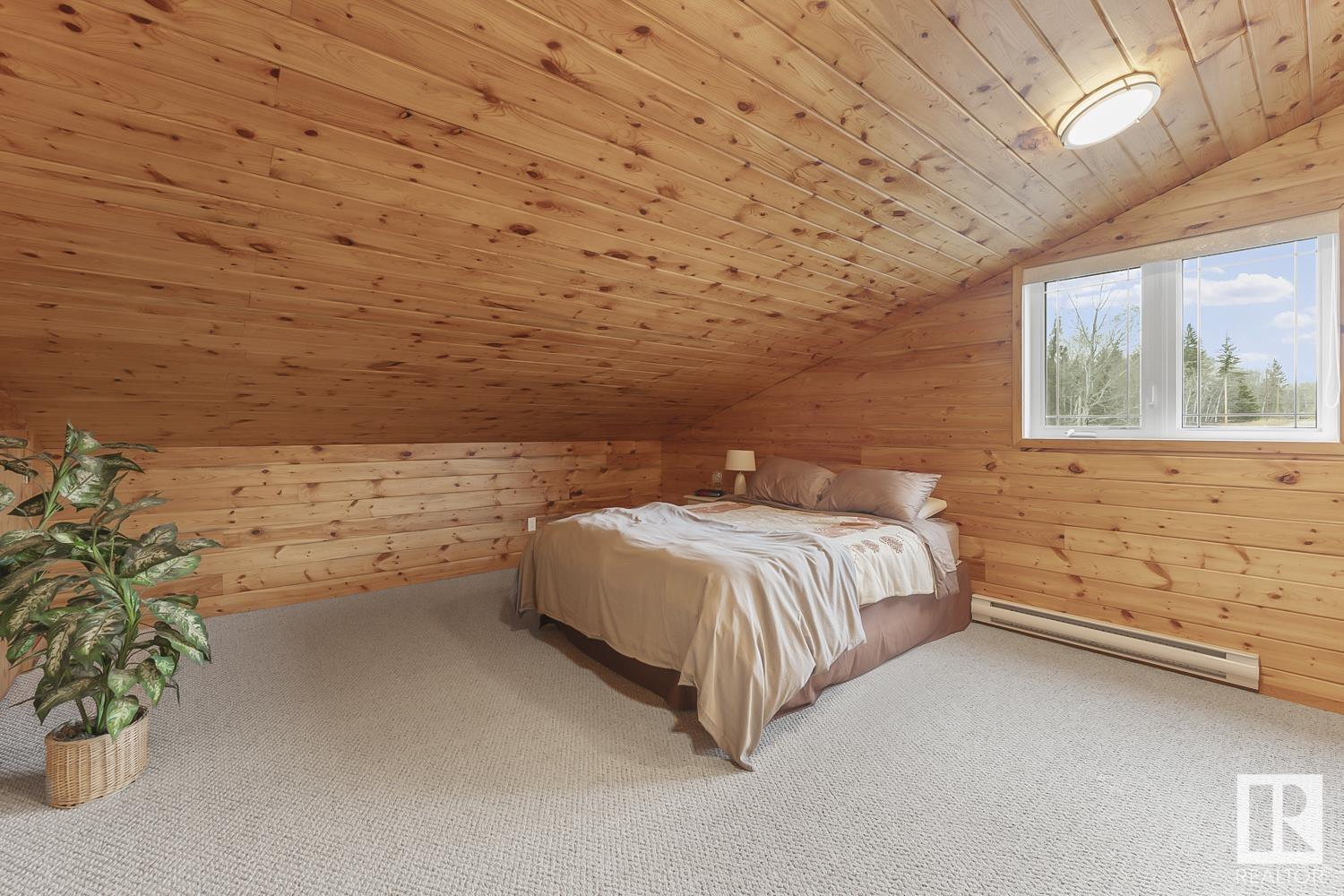 47 Grosbeak Cr Property Photo 24
