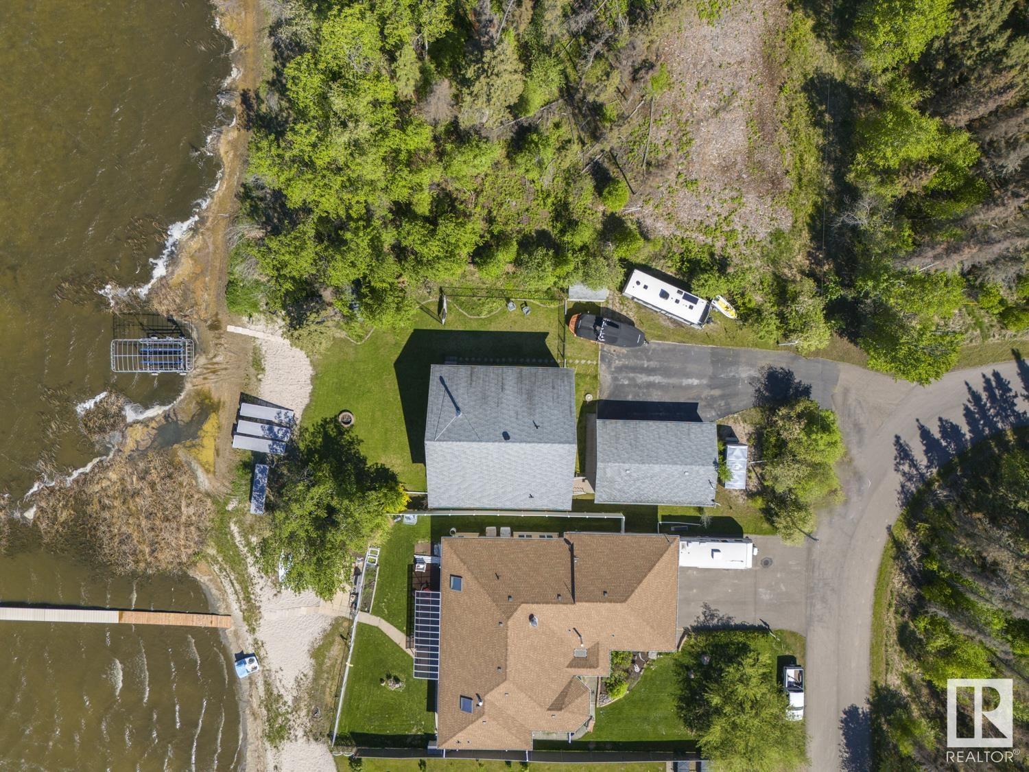 47 Grosbeak Cr Property Photo 34