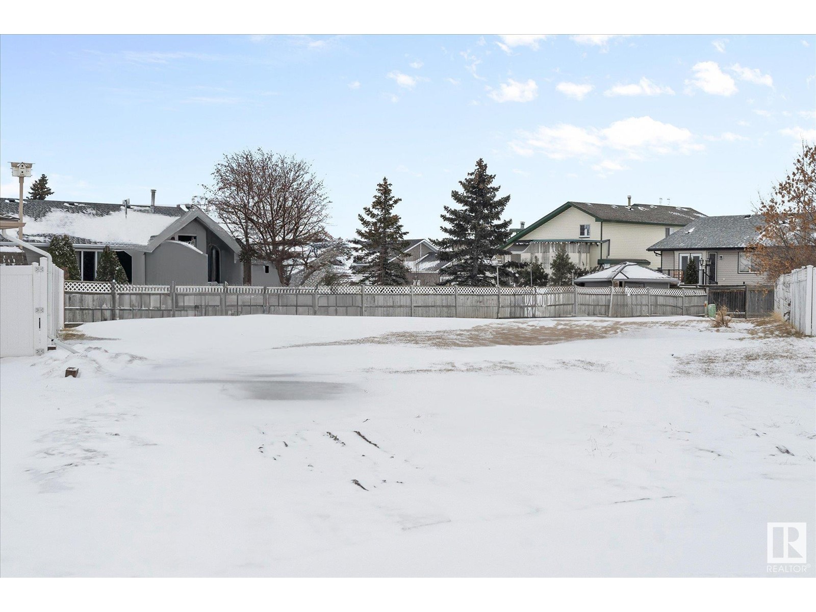 4317 59a Av Property Photo 1