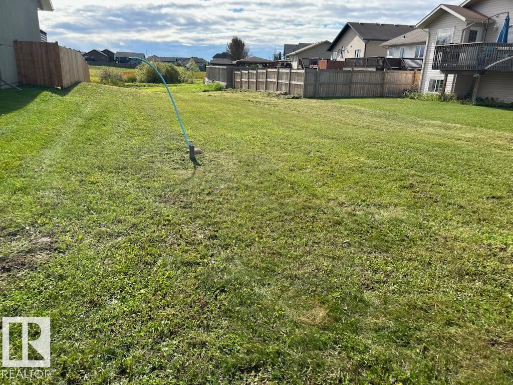 4607 65 Av Property Photo 1