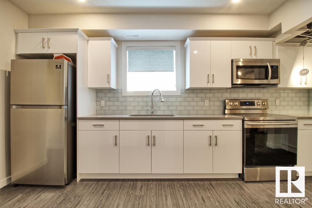 9859 85 Av Nw Property Photo 8