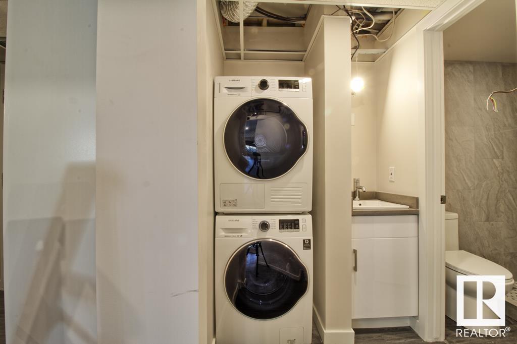 9859 85 Av Nw Property Photo 11