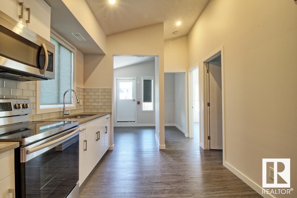 9859 85 Av Nw Property Photo 30