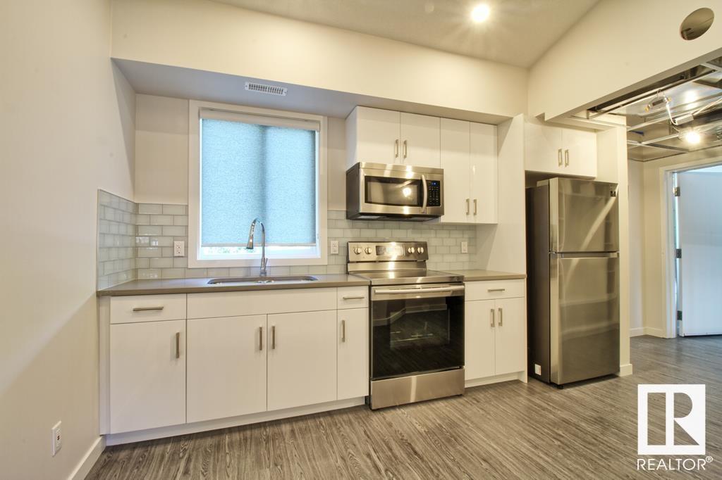 9859 85 Av Nw Property Photo 35