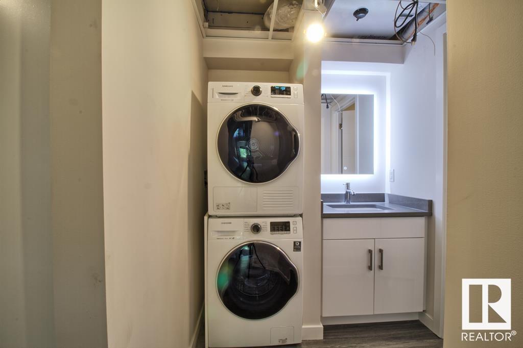 9859 85 Av Nw Property Photo 39