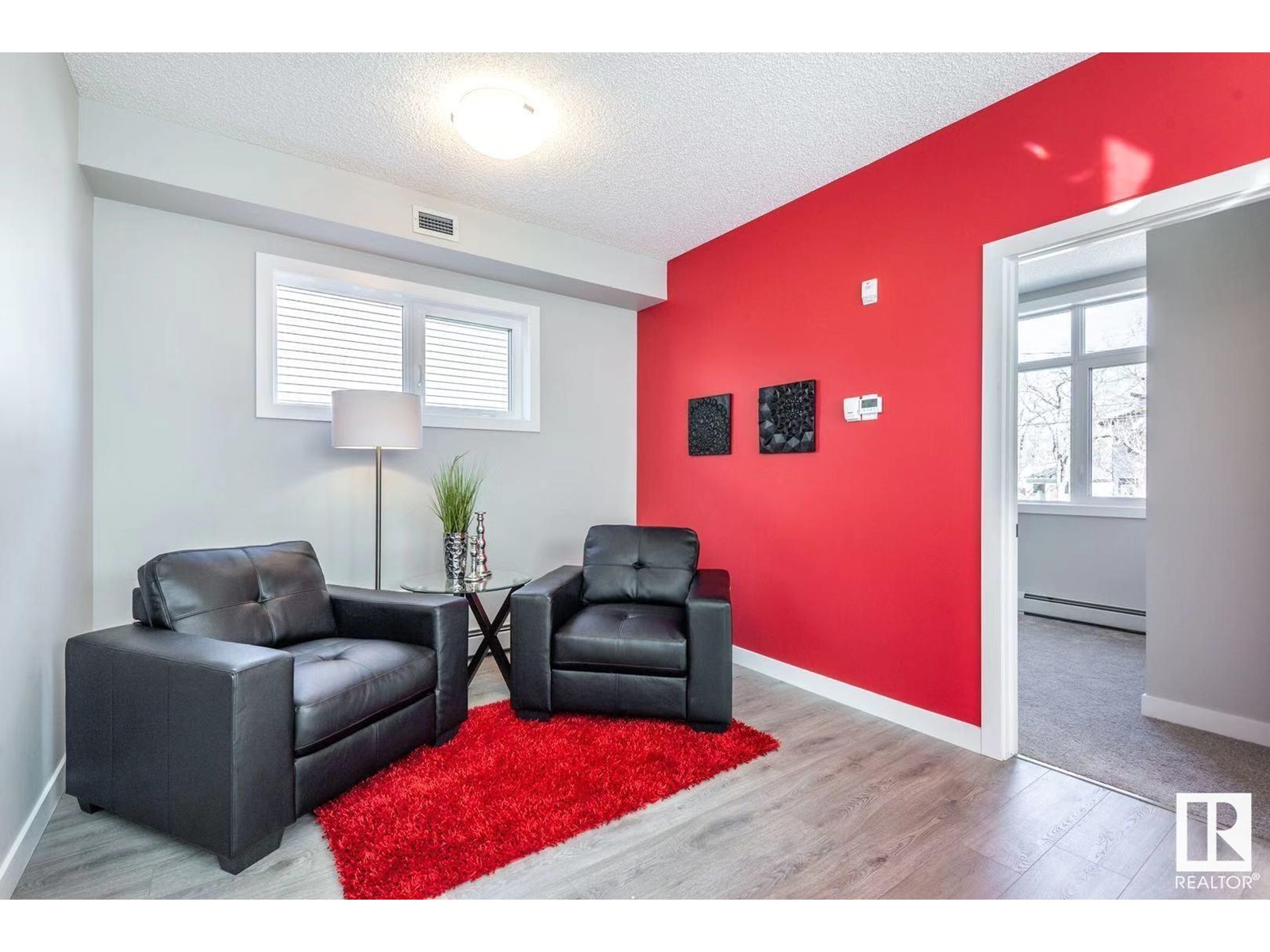 10916 University Av Nw Property Photo 12