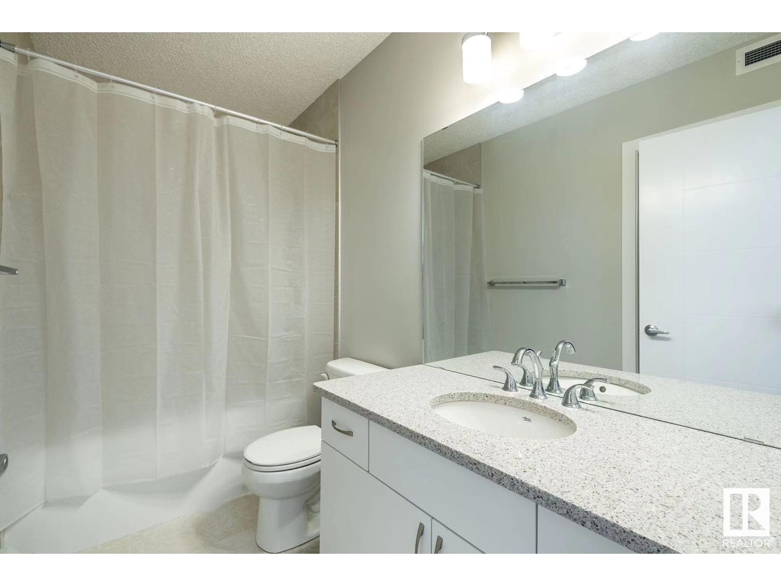 10916 University Av Nw Property Photo 23