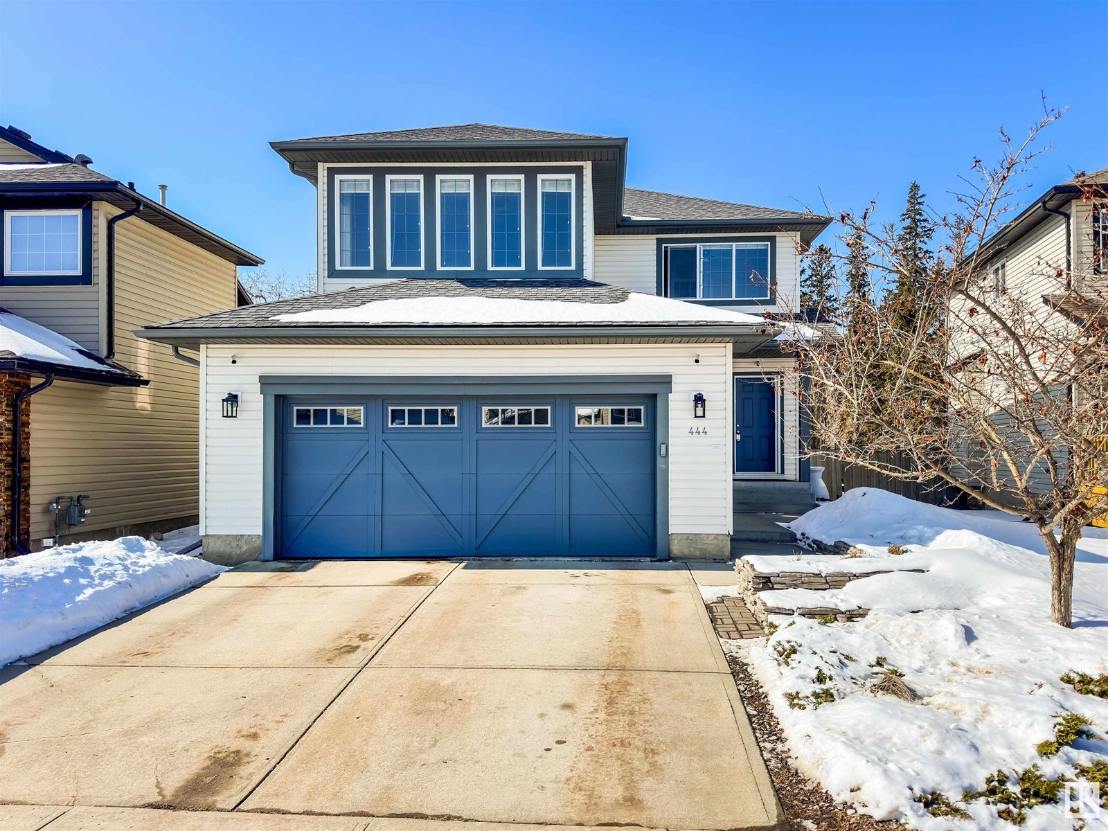 444 Macewan Rd Sw Property Photo