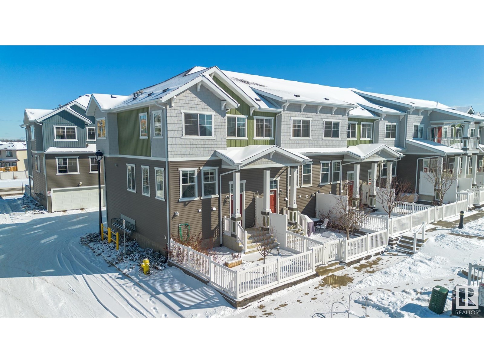 #53 7385 Edgemont Wy Nw Property Photo