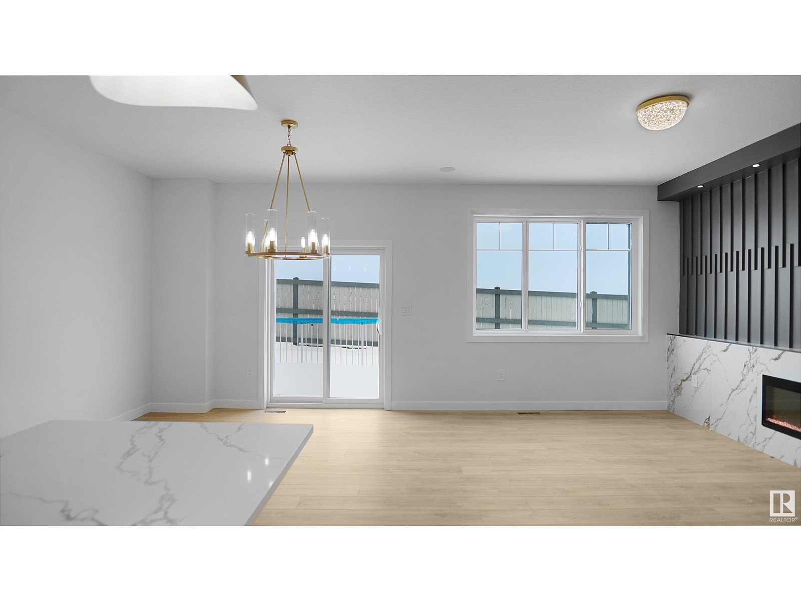 55 Ashbury Cr Property Photo 19