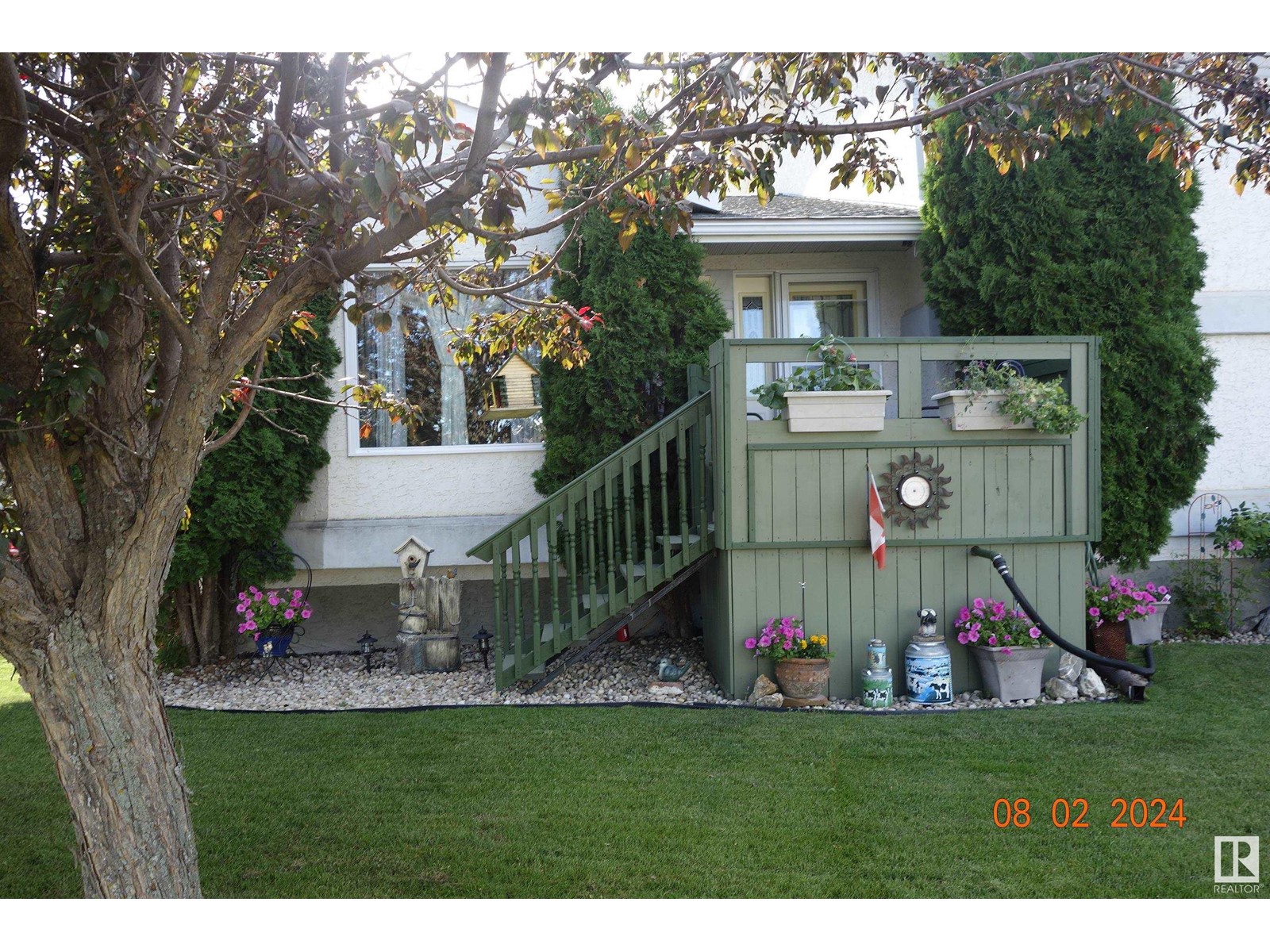 4802 47 Av Property Photo 2