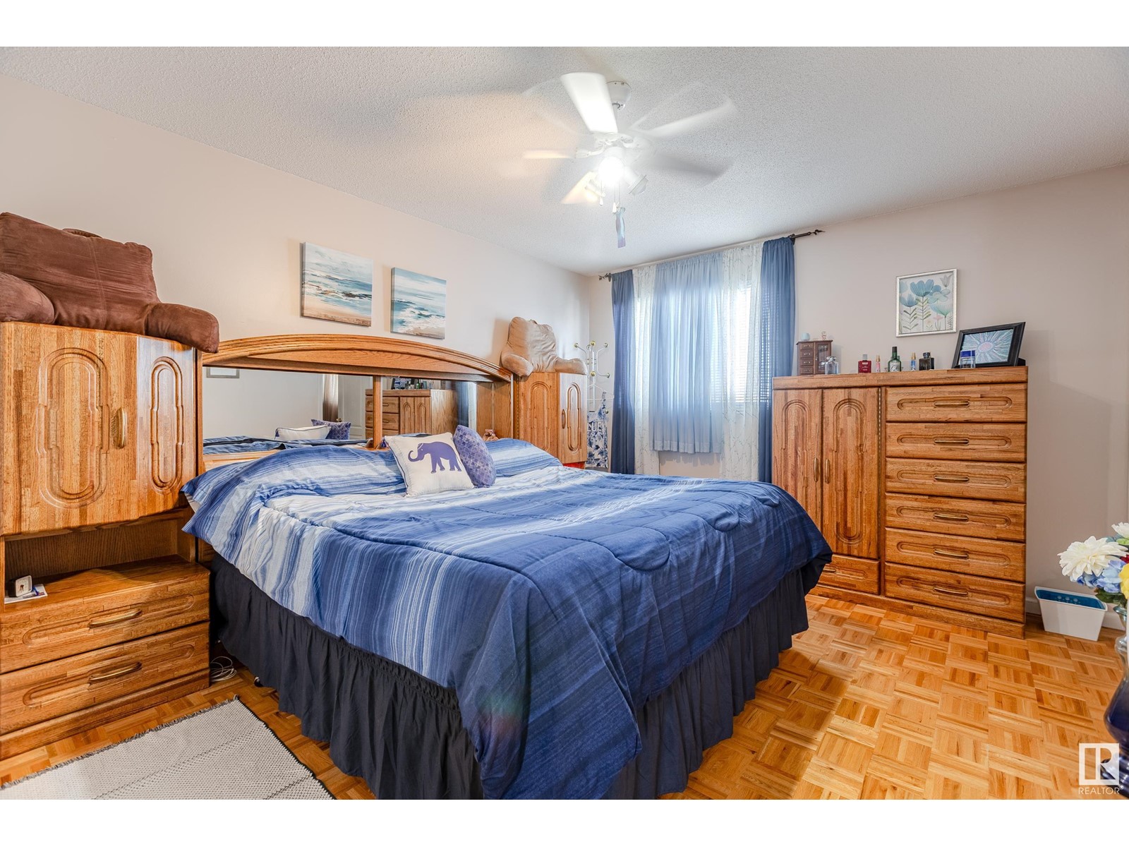 4802 47 Av Property Photo 11