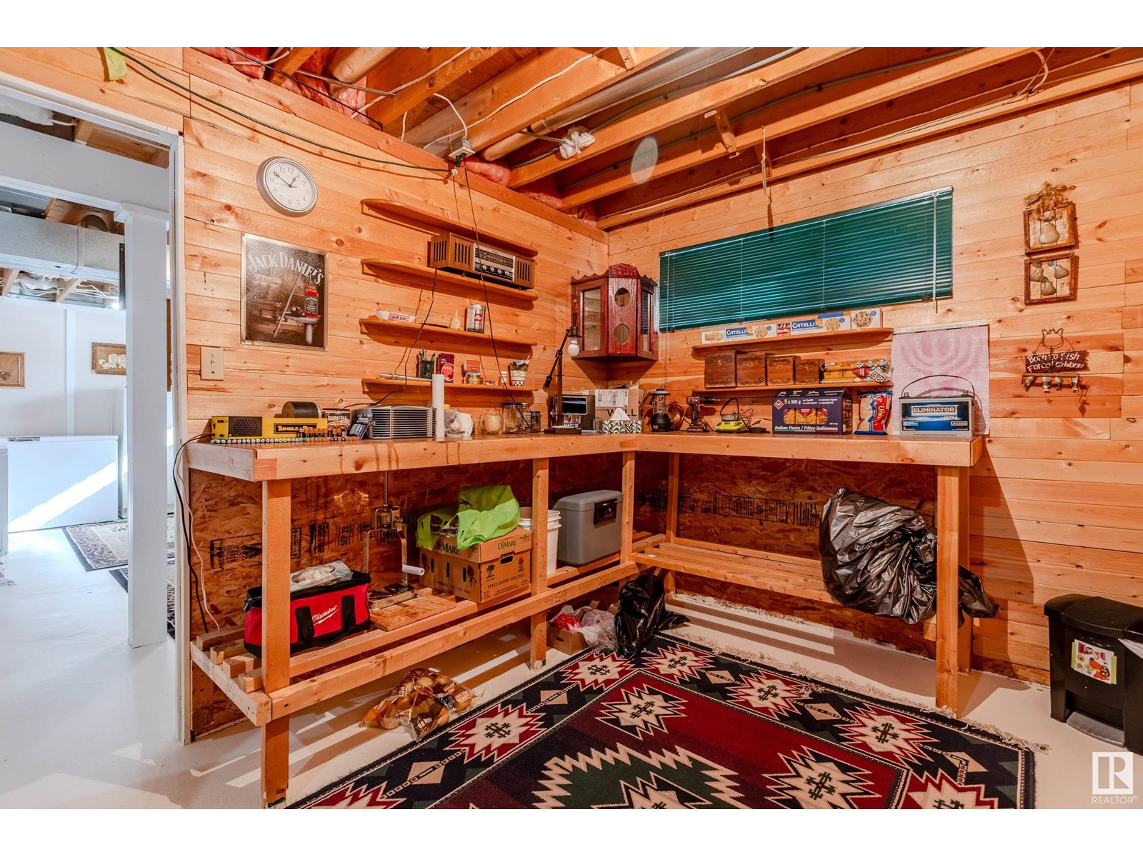 4802 47 Av Property Photo 39