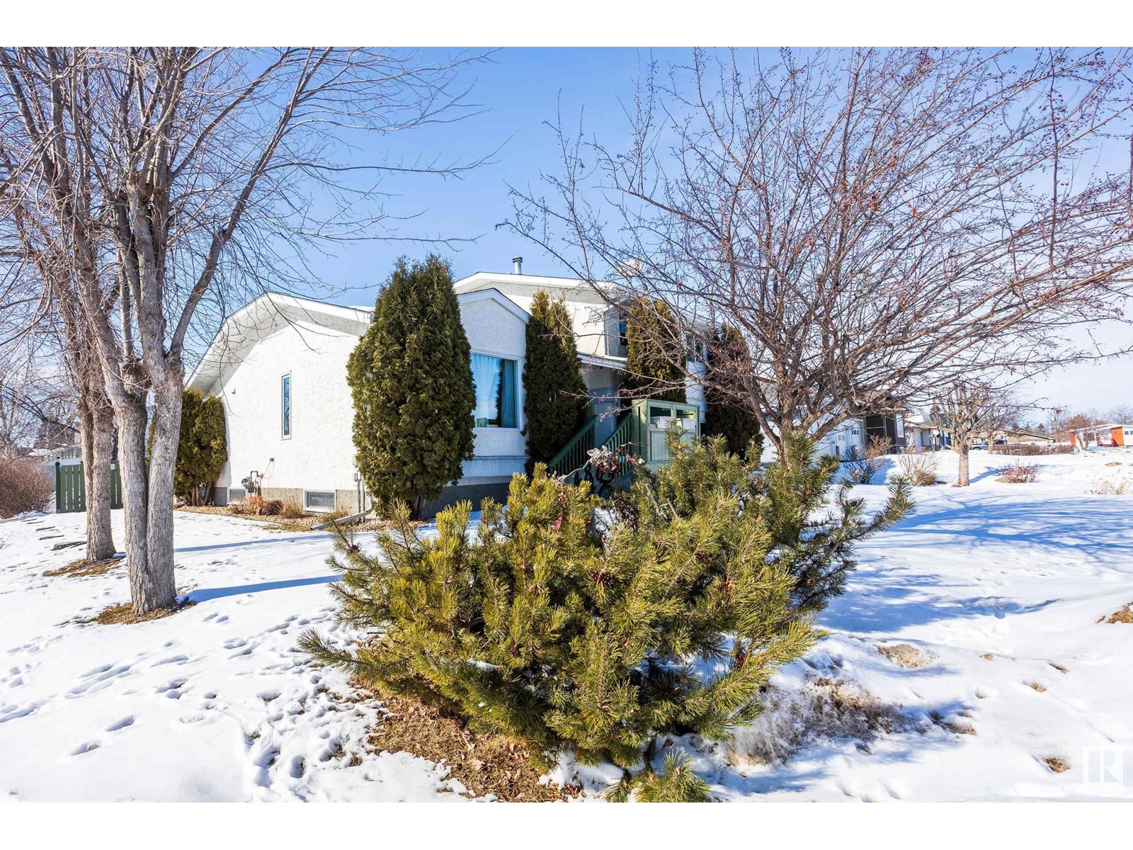 4802 47 Av Property Photo 52