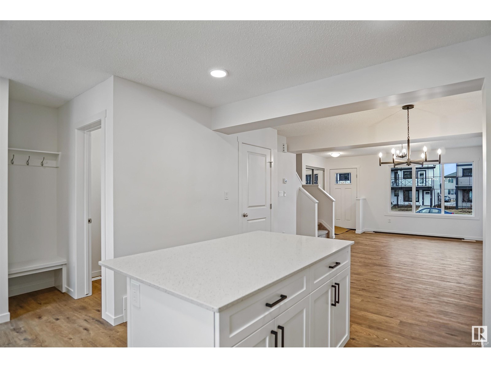 463 Aster Dr Nw Property Photo 13