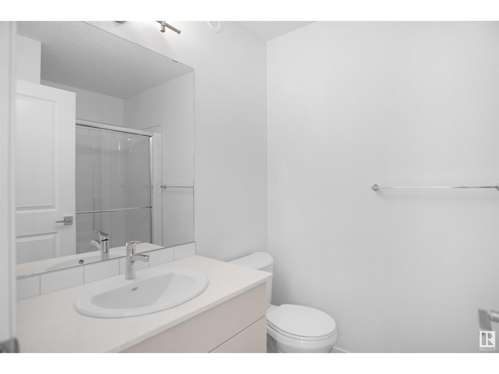 2039 210 St Nw Property Photo 21
