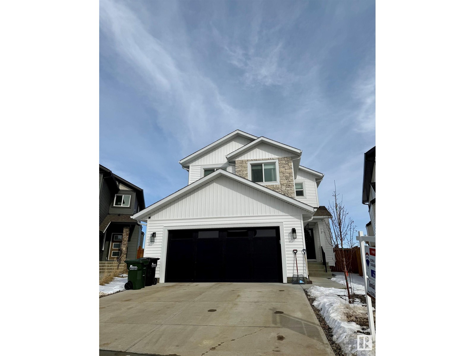 Ardrossan Real Estate Listings Main Image