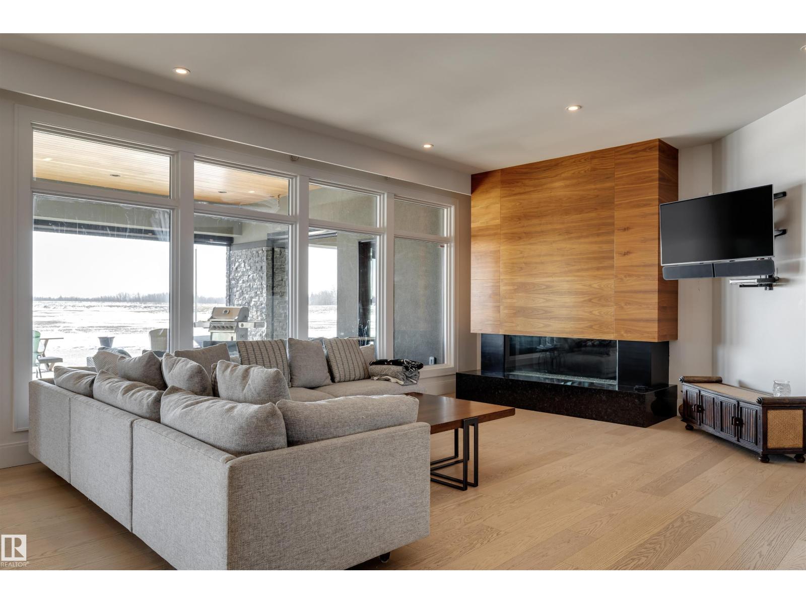 #b 25056 Twp Road 492 Property Photo 7