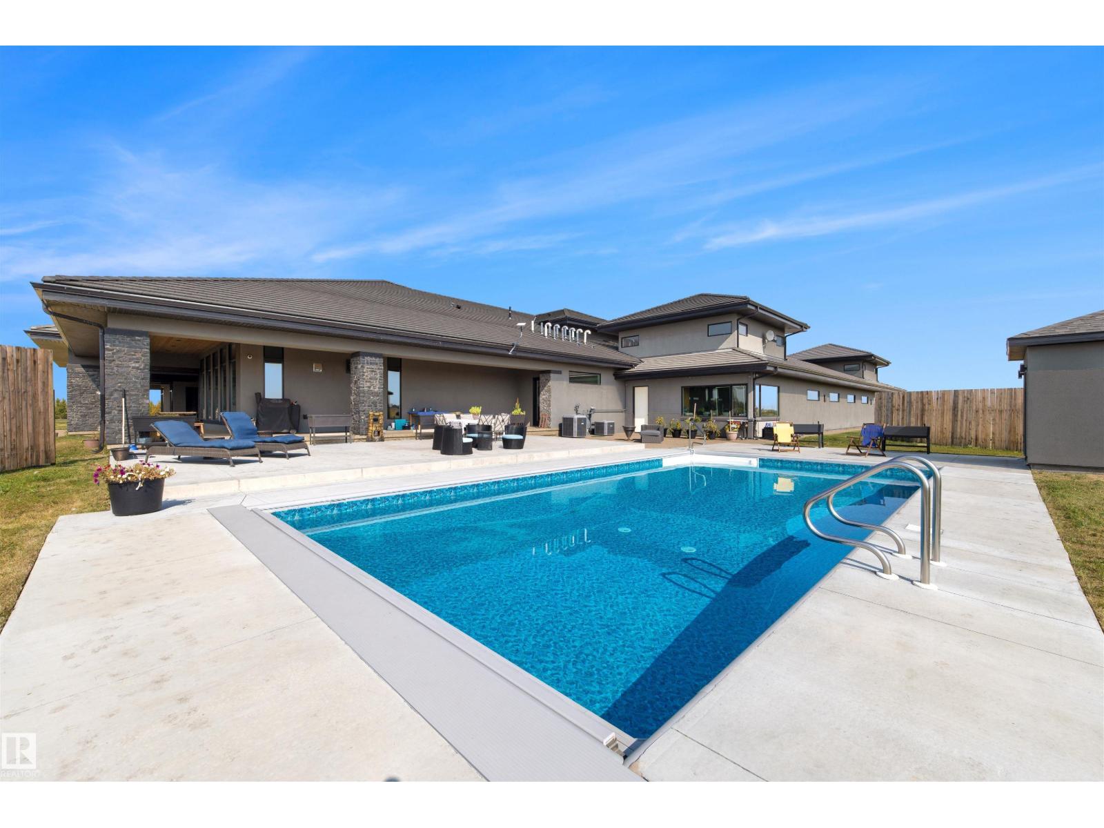 #b 25056 Twp Road 492 Property Photo 9