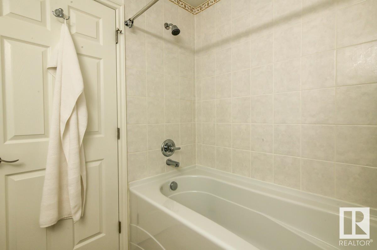 #604 10108 125 St Nw Property Photo 40