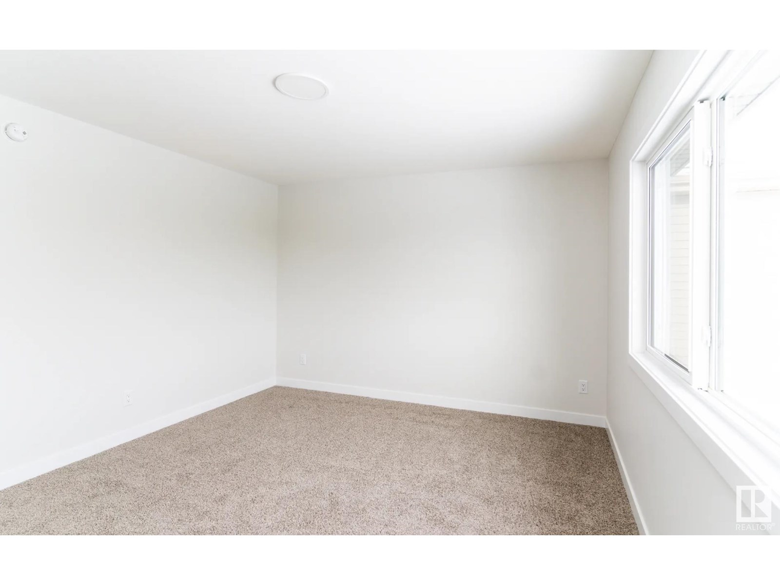 2321 158a St Sw Property Photo 13